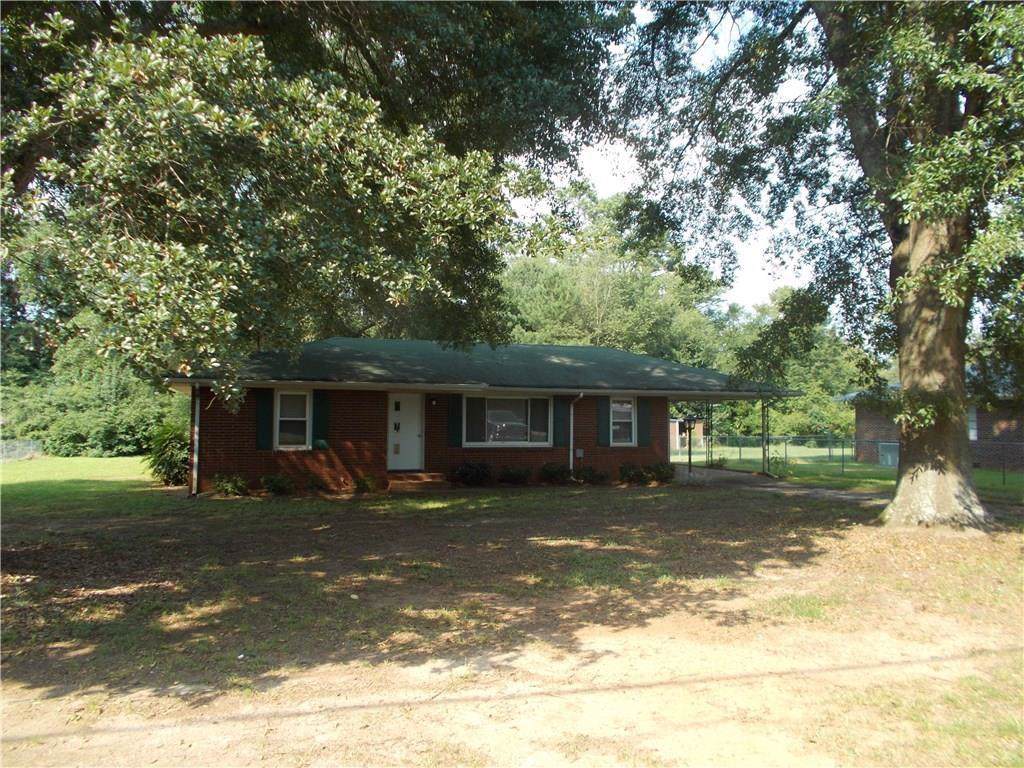 5173 Hiram Lithia Springs Road - Photo 1