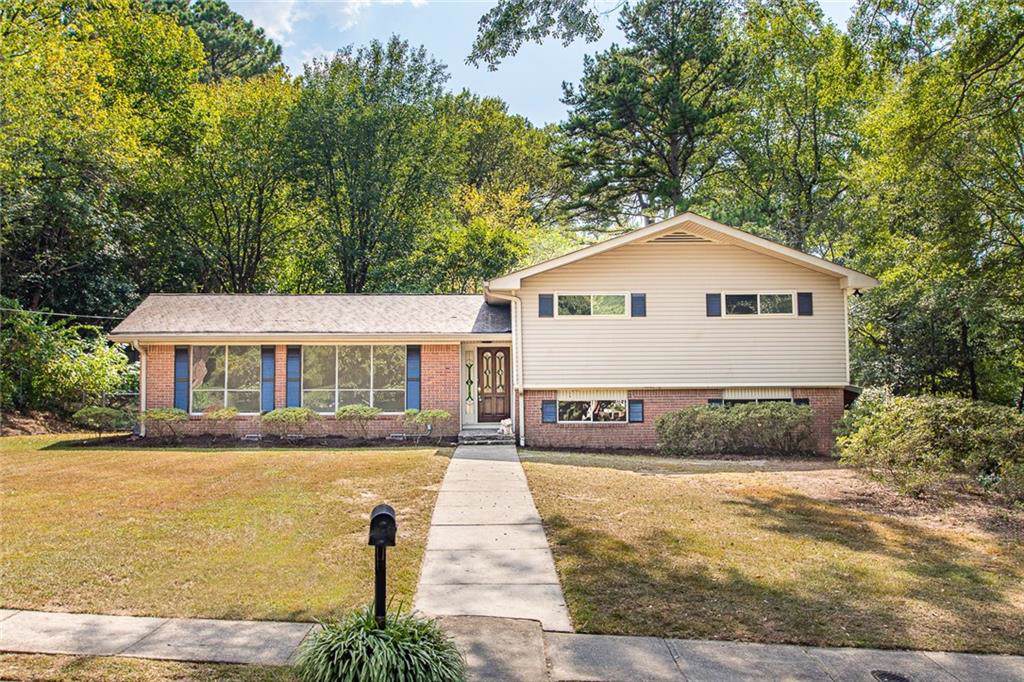 2839 Country Squire Lane - Photo 1