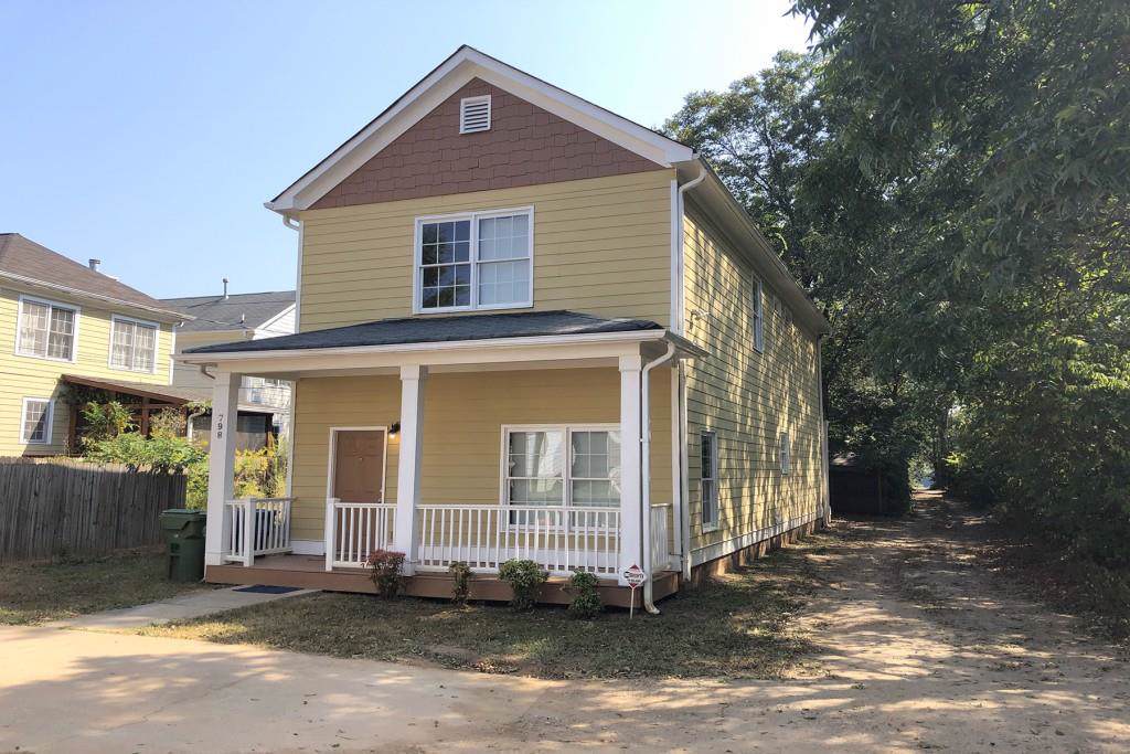 798 Little Place - Photo 1