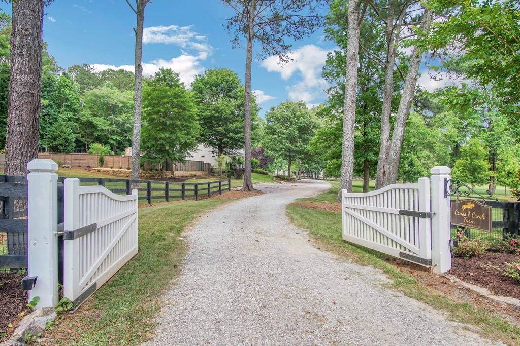 15535 Wood Road - Photo 1