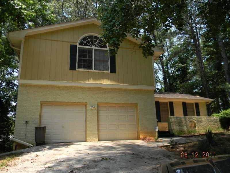 3023 Blue Grass Lane - Photo 1