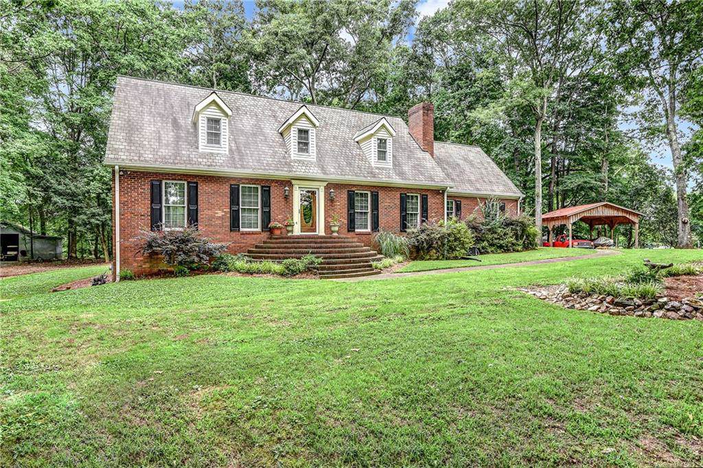 6695 Woodstock Road - Photo 1