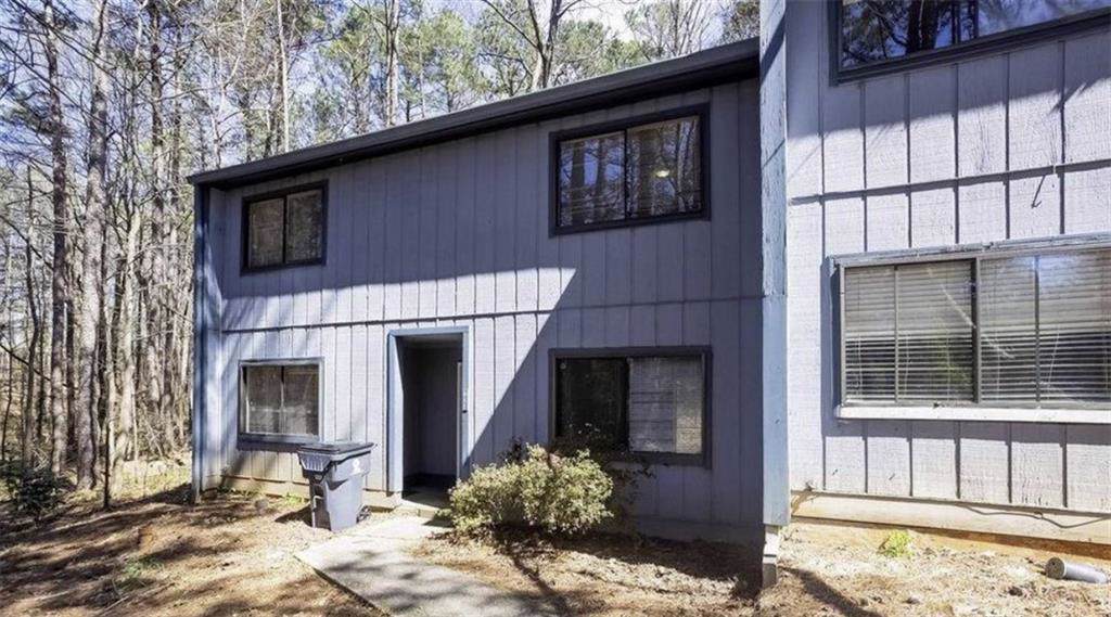 915 Pine Oak Trail - Photo 1