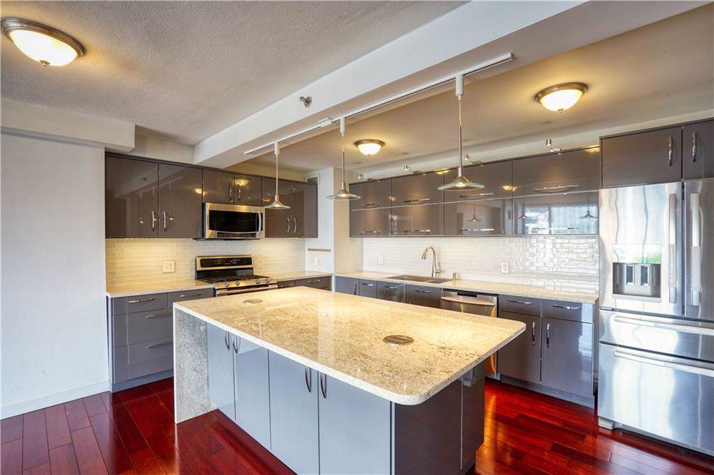 620 Peachtree Street - Photo 1