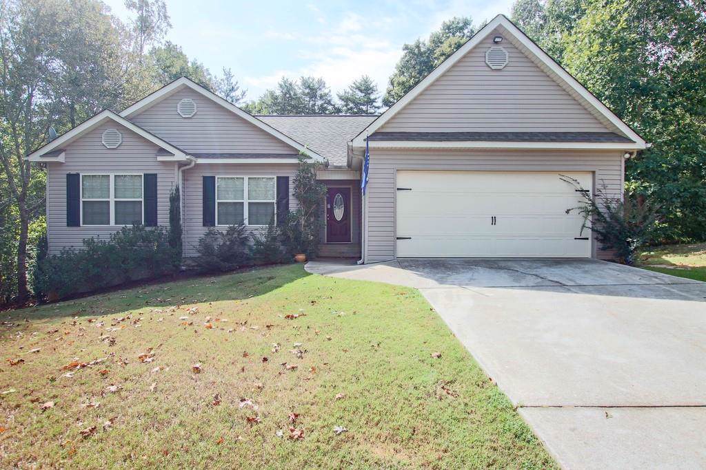 213 Woodcrest Drive - Photo 1