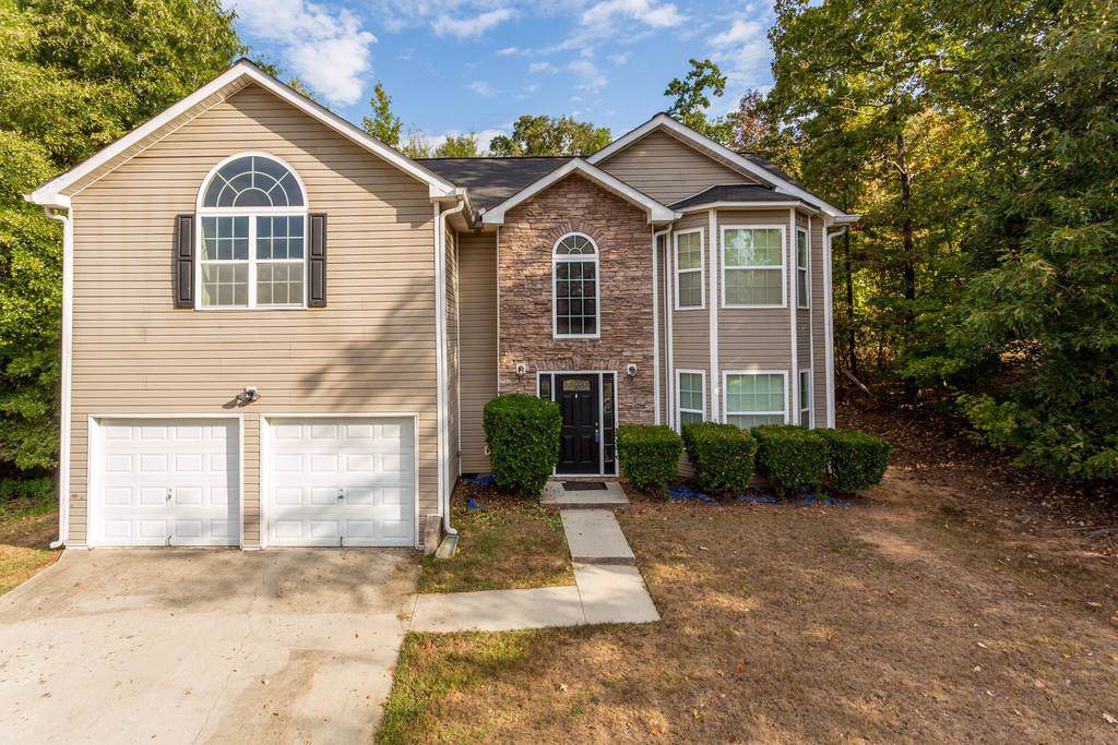 420 Peterson Drive - Photo 1