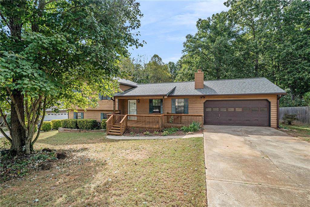 489 Joan Way - Photo 1