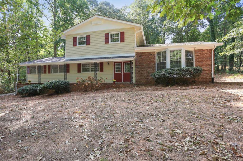 2270 Shawnee Trail - Photo 1