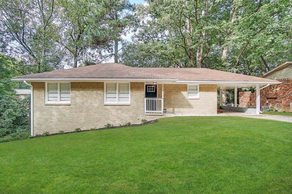 2803 Dearwood Drive - Photo 1
