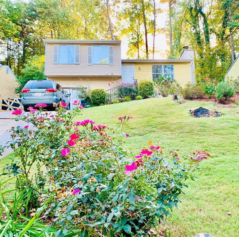 1406 Silver Lake Drive - Photo 1