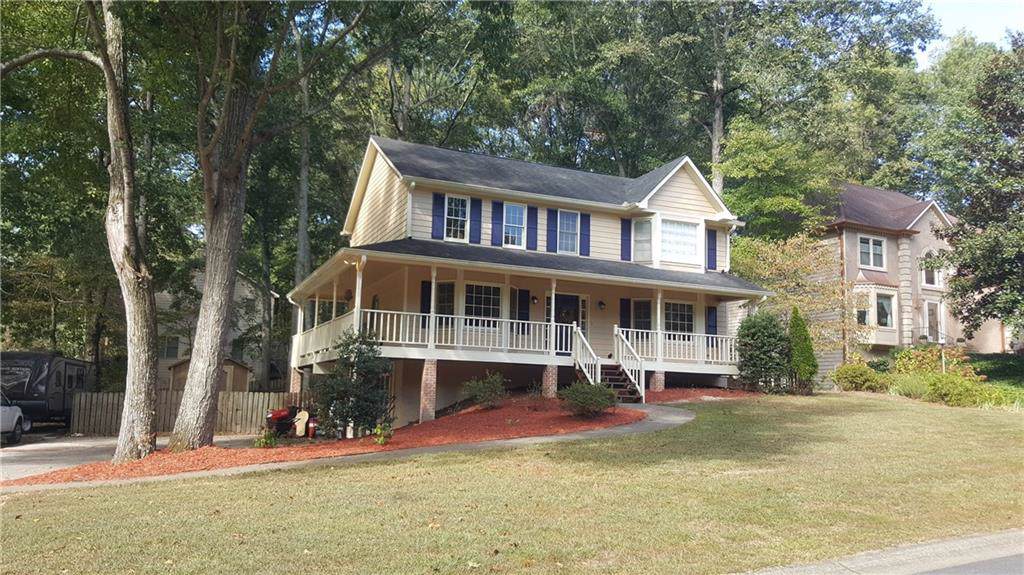 3370 Chatsworth Way - Photo 1