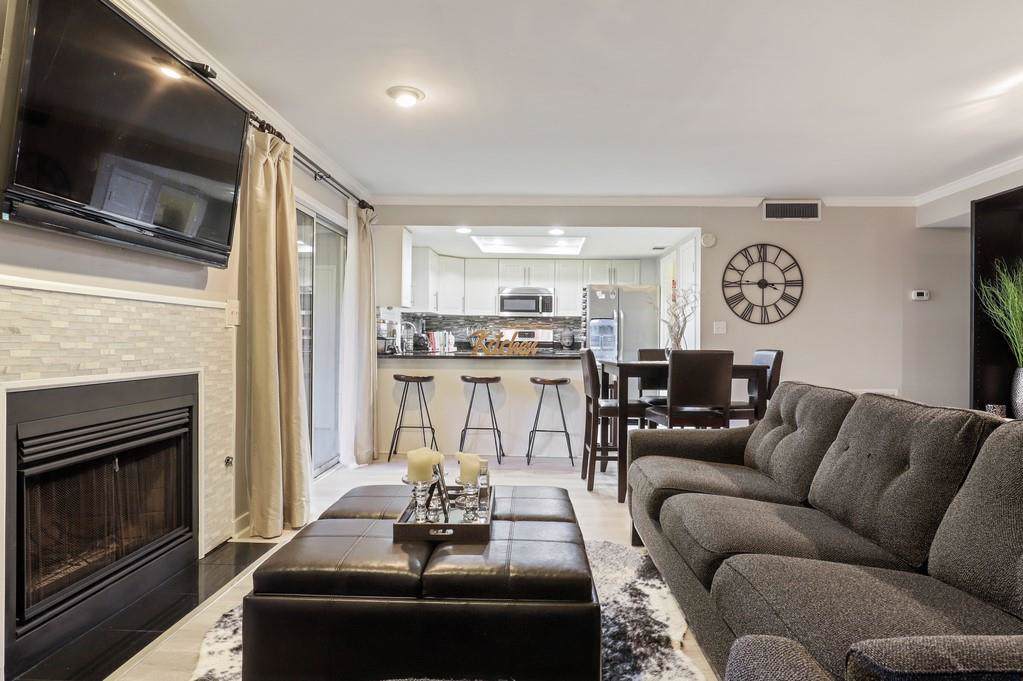 23 Doranne Court - Photo 1