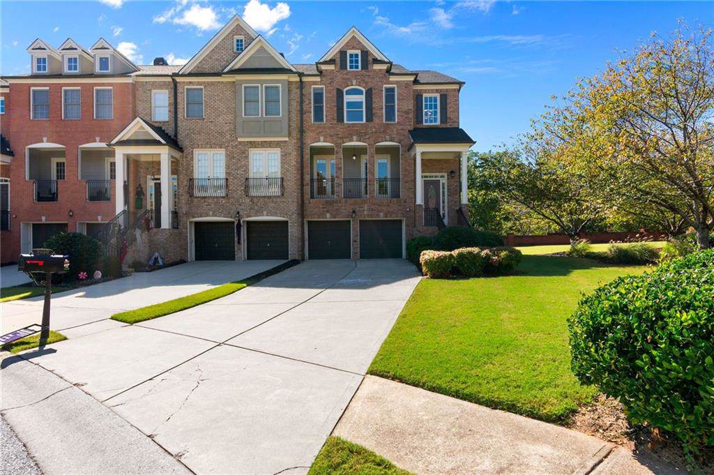 3000 Montclair Circle - Photo 1
