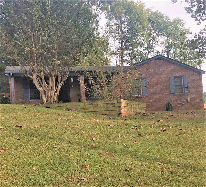 555 Strickland Road - Photo 1