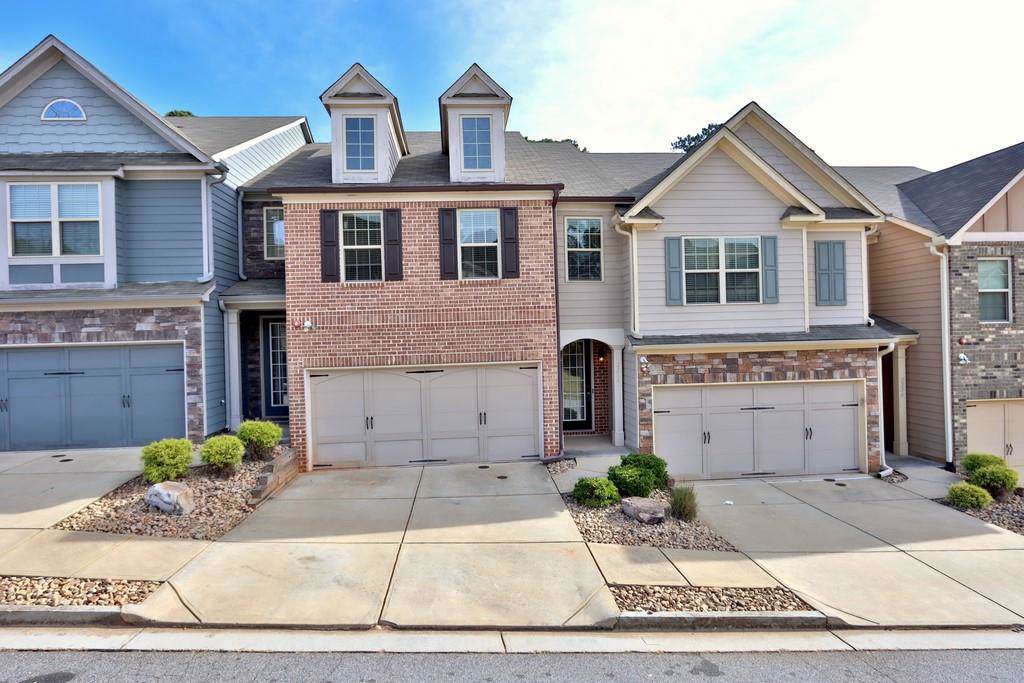 2276 Thackery Road - Photo 1