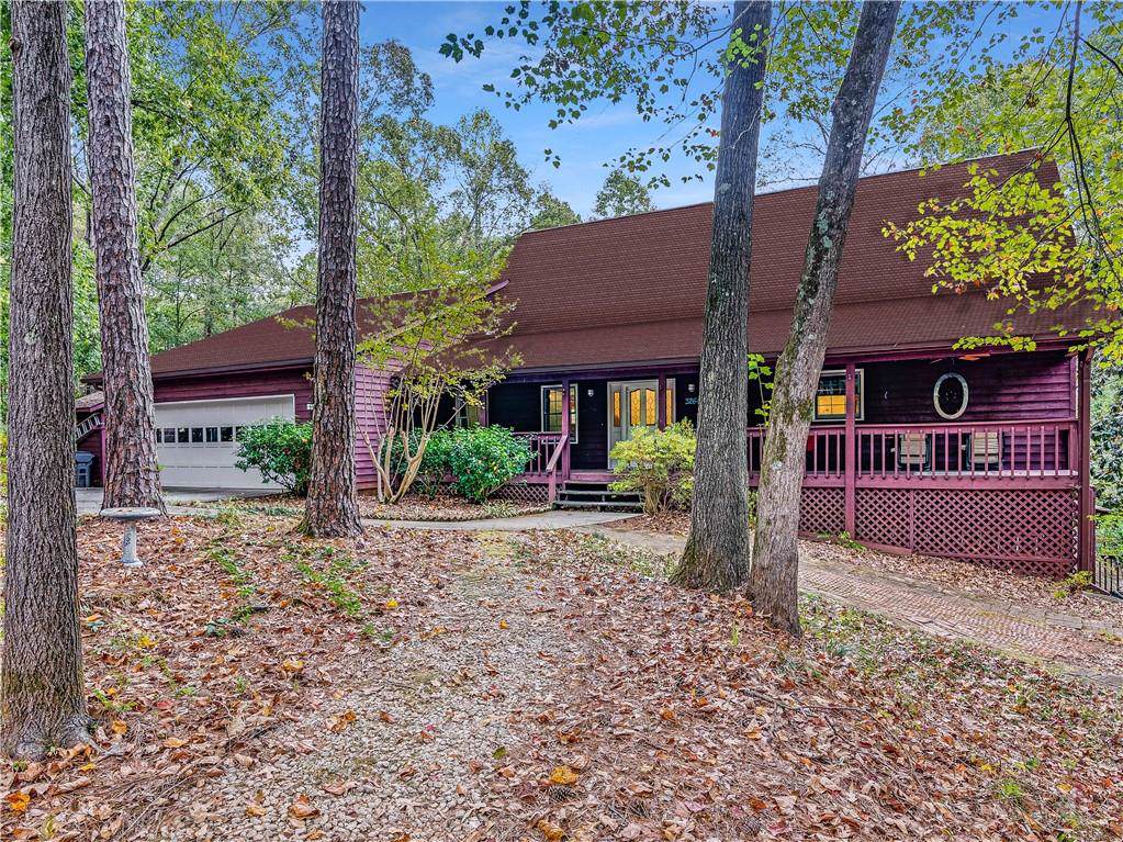 3266 Creekside Drive - Photo 1
