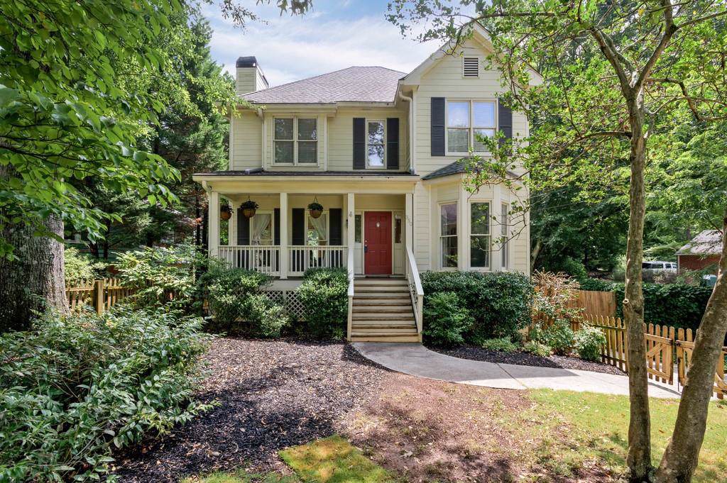550 Candler Street - Photo 1