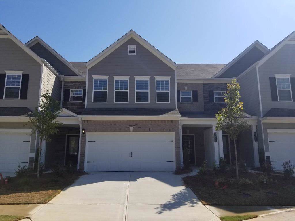 6237 Thorncrest Drive - Photo 1