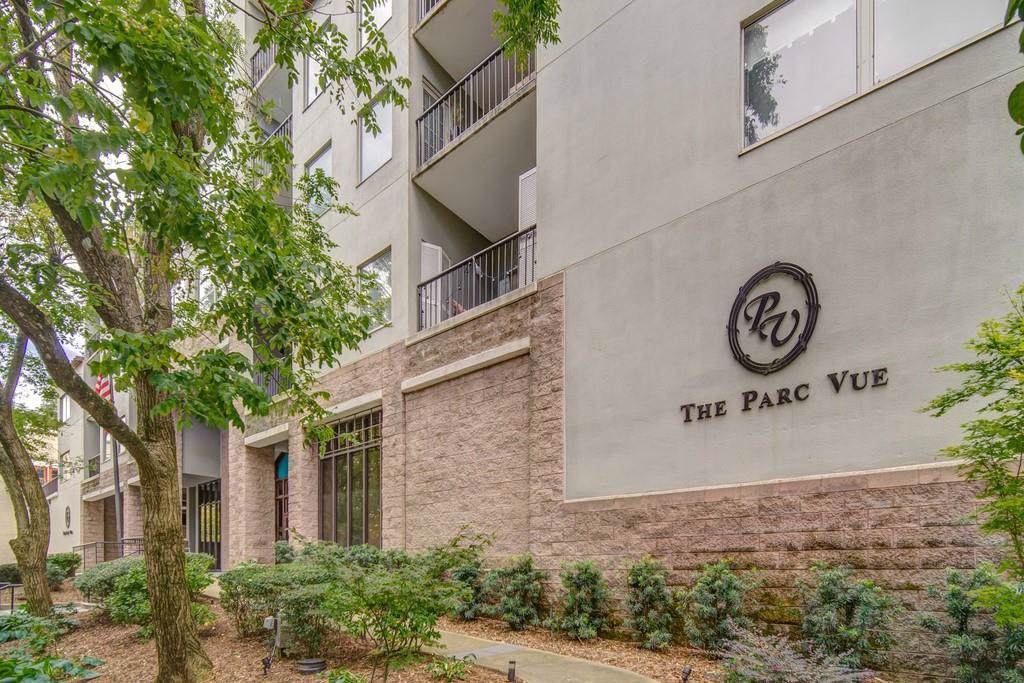 275 13th Street - Photo 1