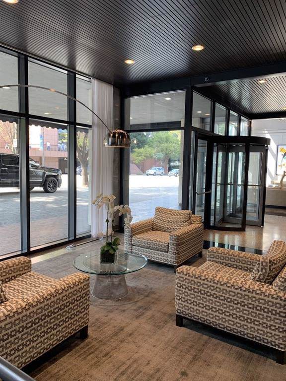 620 Peachtree Street - Photo 1