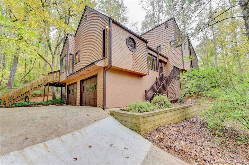 1165 Pine Grove Pointe Drive - Photo 1