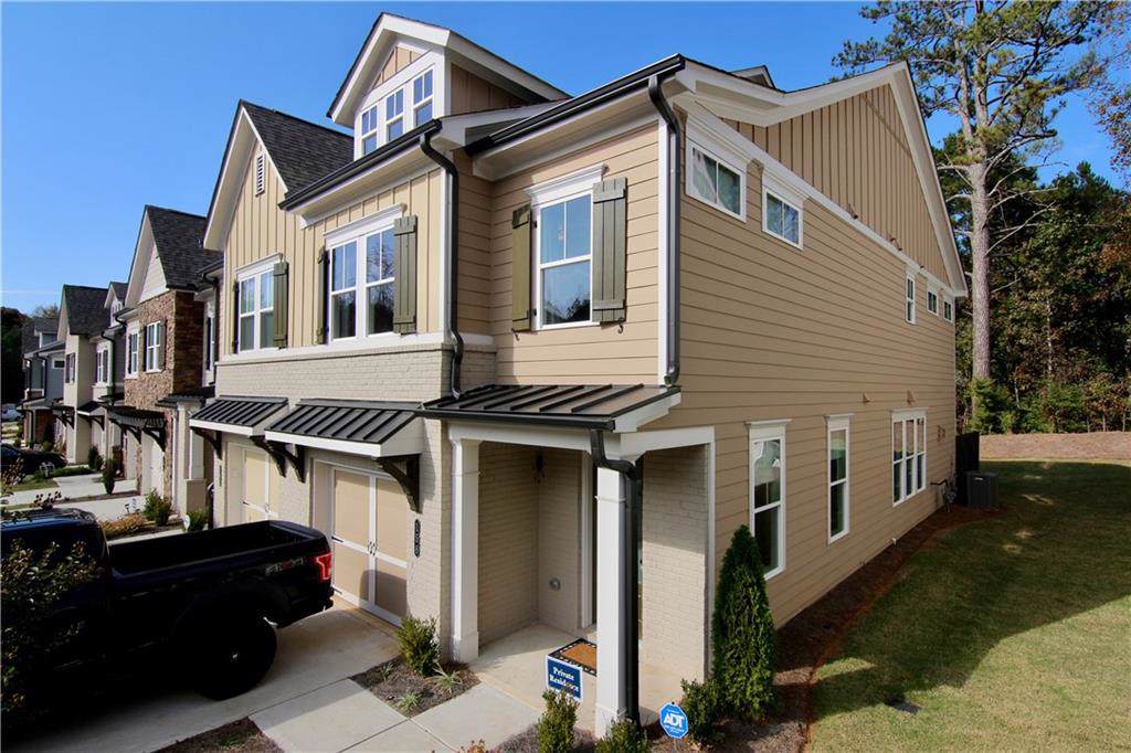 158 Bellehaven Drive - Photo 1