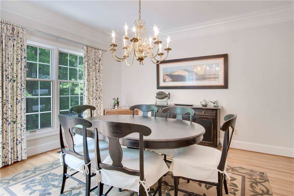 40 Ivy Chase - Photo 1