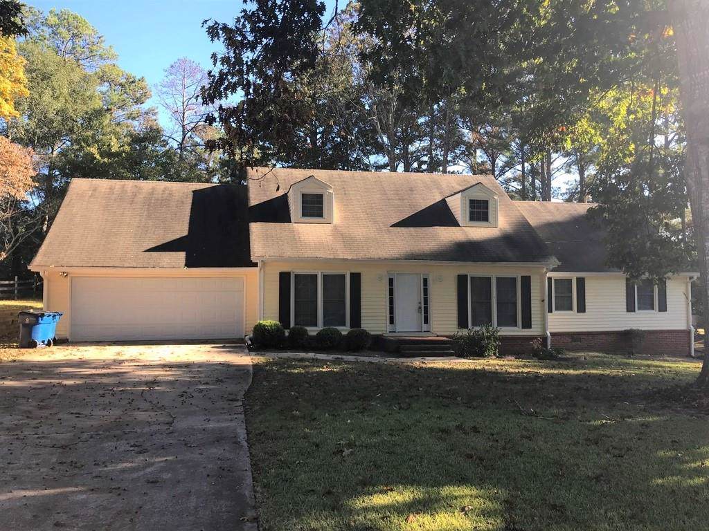 667 Clubhouse Drive - Photo 1