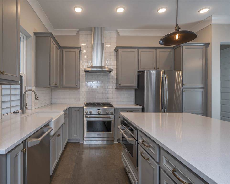 508 Broadview Lane - Photo 1
