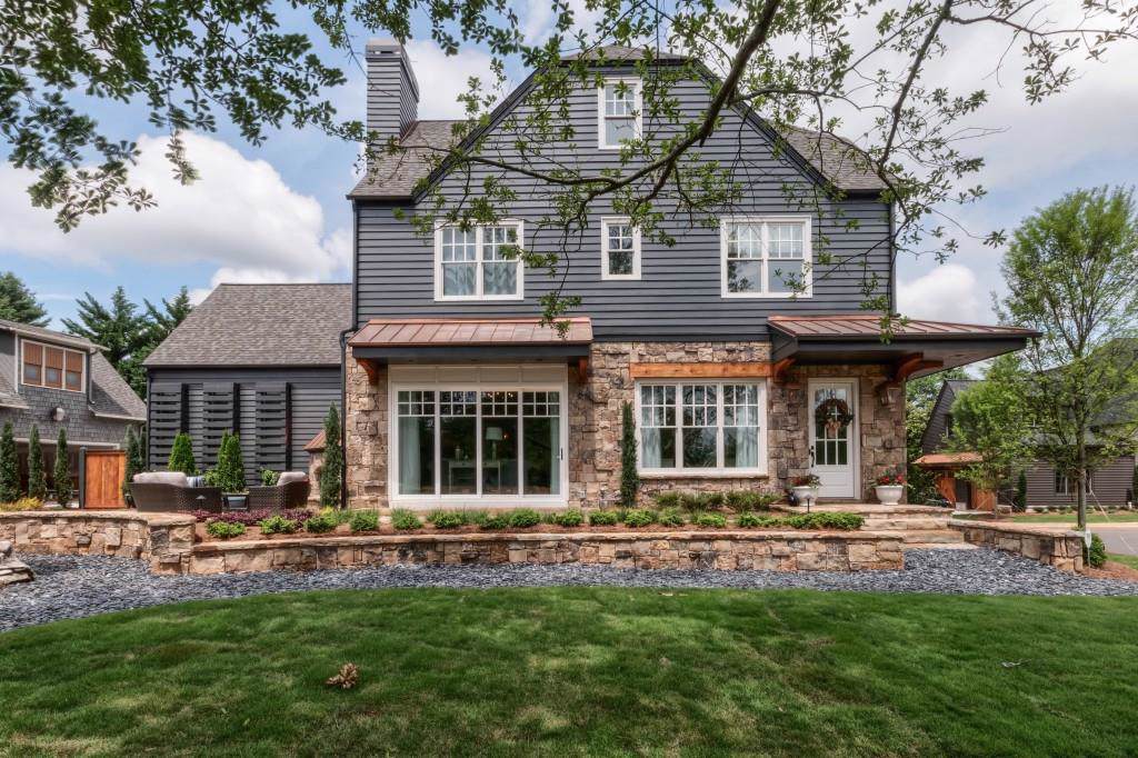 2564 Middle Coray Circle - Photo 1
