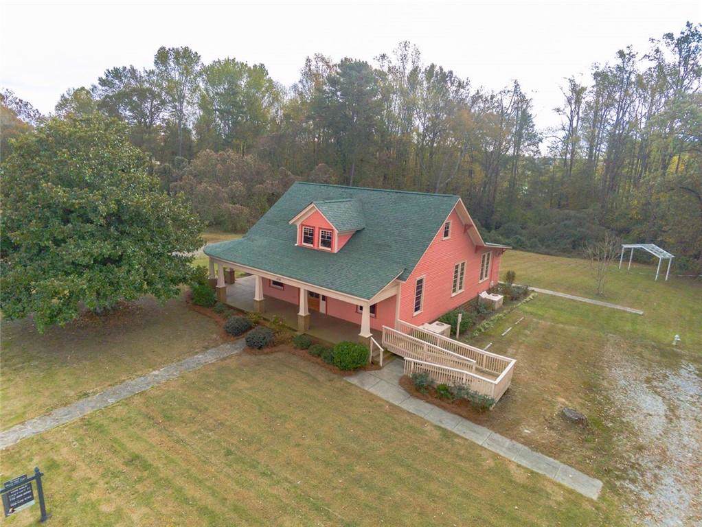 436 Academy Avenue - Photo 1