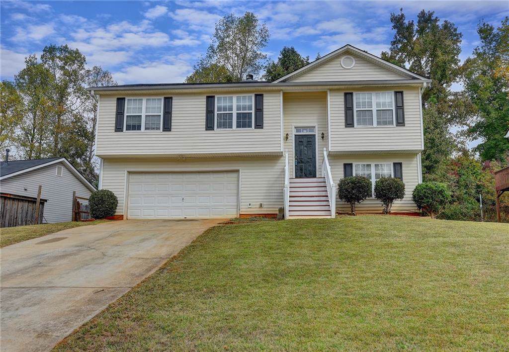 472 Shoal Circle - Photo 1