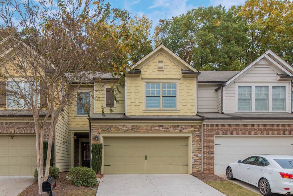 1455 Queens Lane - Photo 1