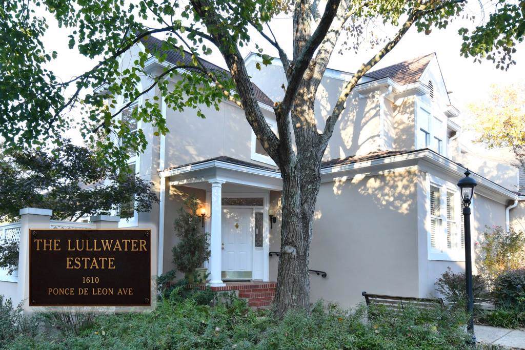 32 Lullwater Estate - Photo 1