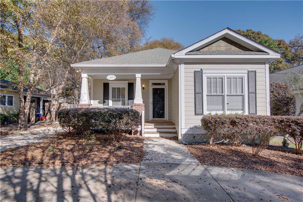 1301 Mercer Avenue - Photo 1