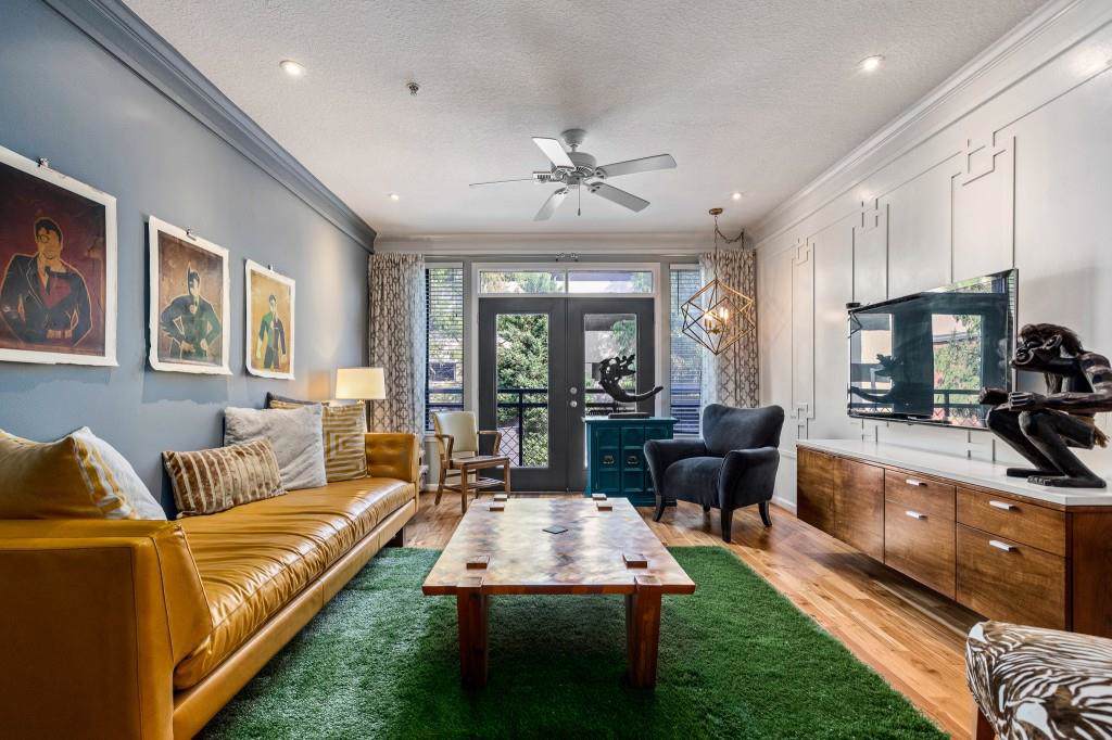 400 17th Street - Photo 1