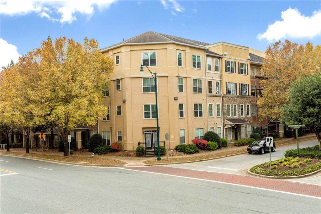10 Perimeter Summit Boulevard - Photo 1