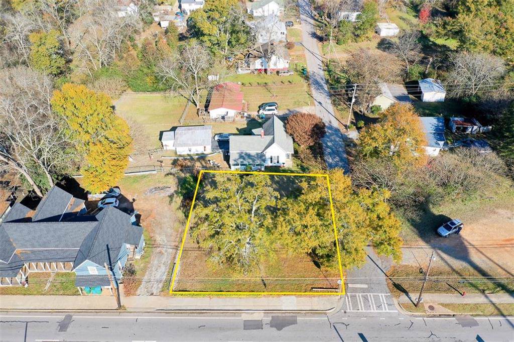 870 Broad Street - Photo 1