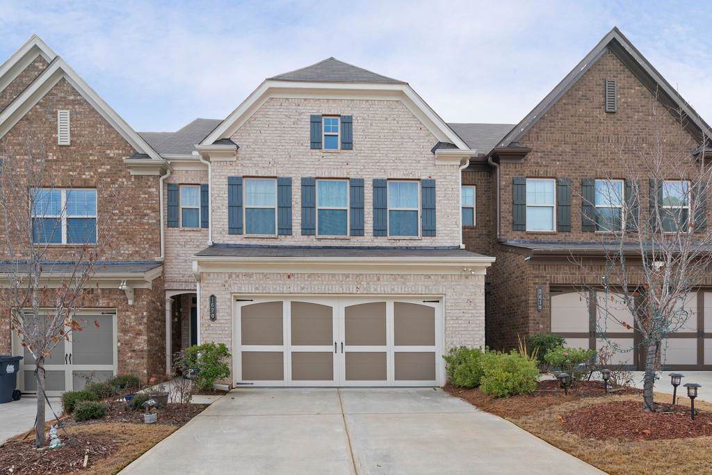 1620 Putnam Place - Photo 1