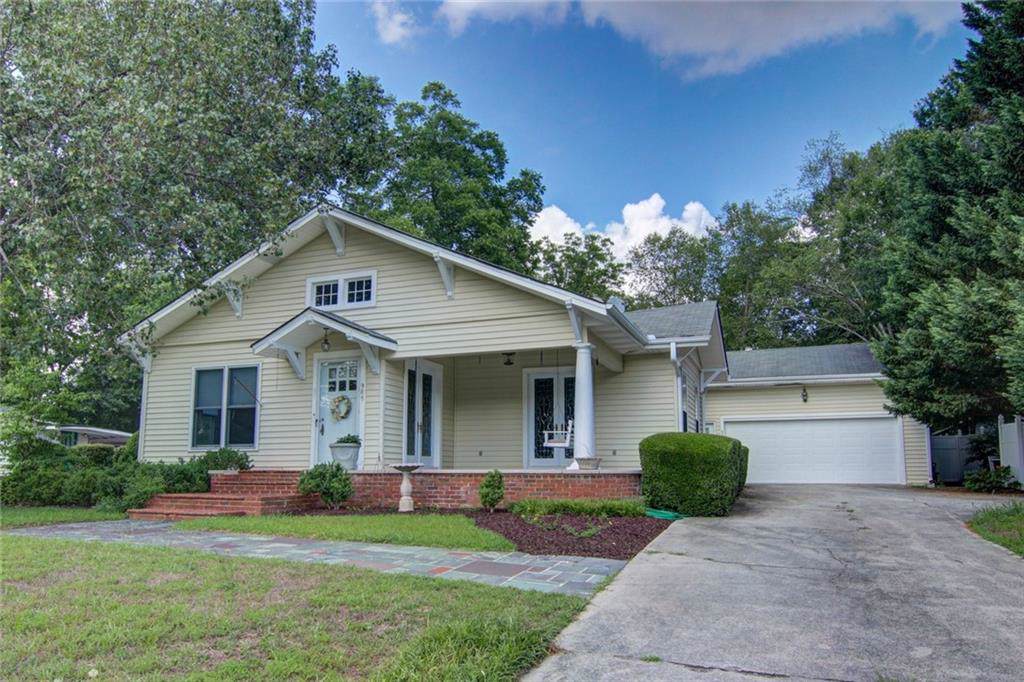 985 Main Street - Photo 1