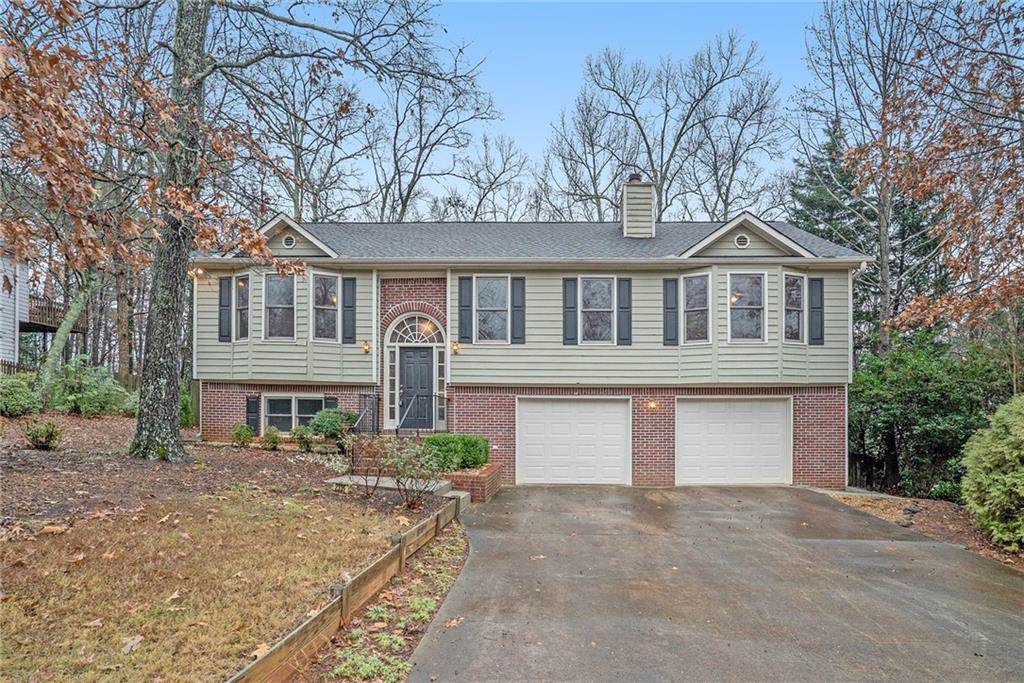 2335 Harbin Oaks Drive - Photo 1