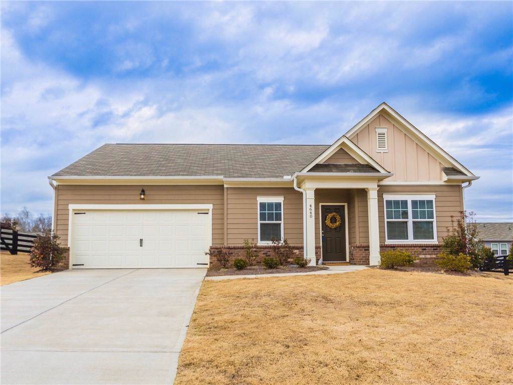 4640 Trailwinds Run - Photo 1
