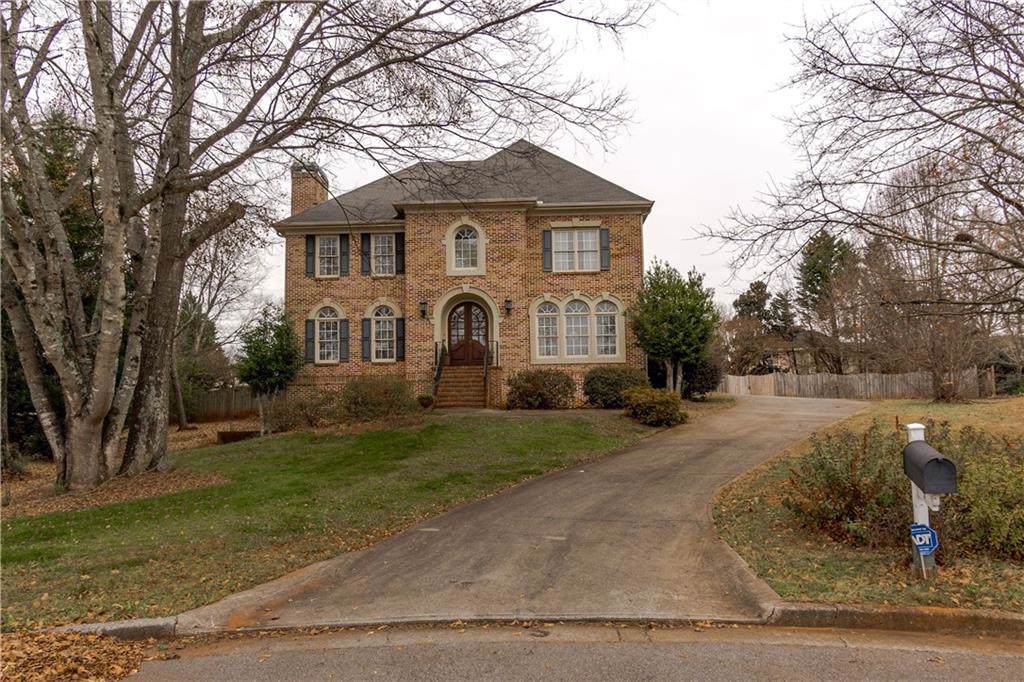 1 Oxford Drive - Photo 1