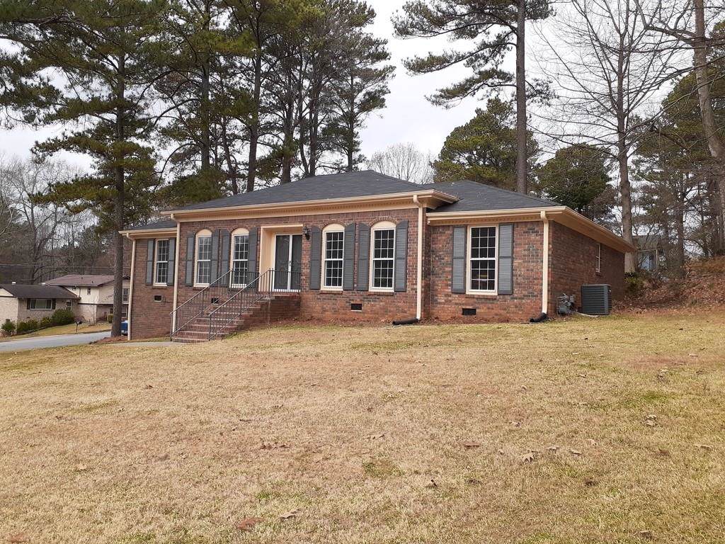 3986 Shady Circle - Photo 1