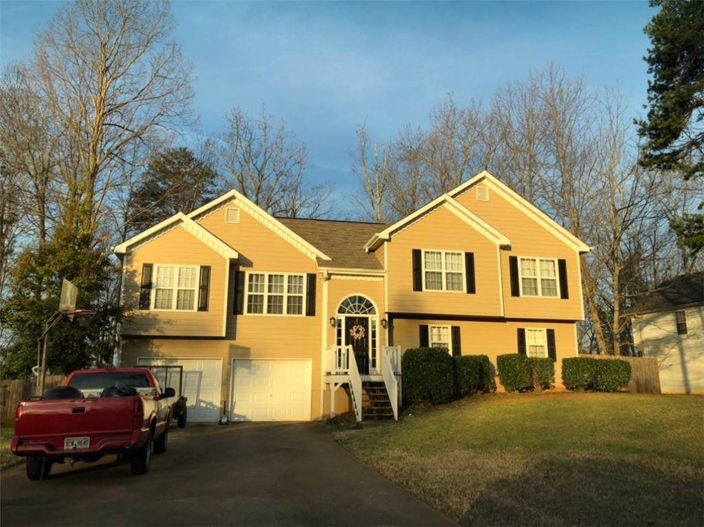 233 Paul Circle - Photo 1