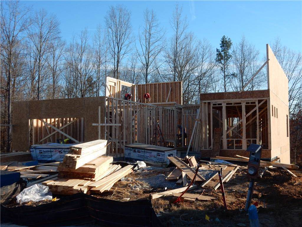 7103 Lake Edge Drive - Photo 1