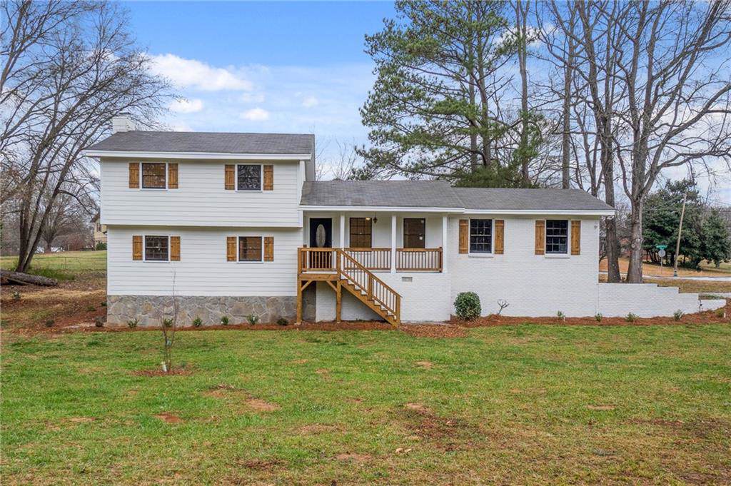 970 Waterside Drive Se - Photo 1