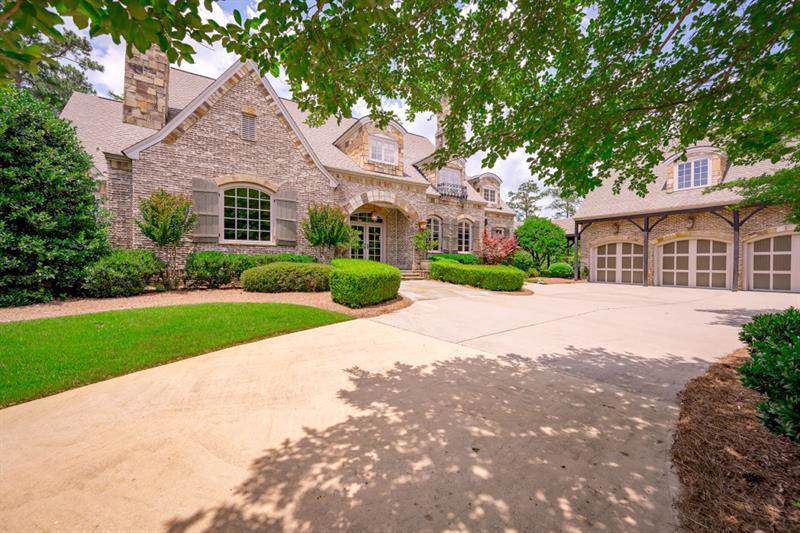4395 Oglethorpe Loop - Photo 1