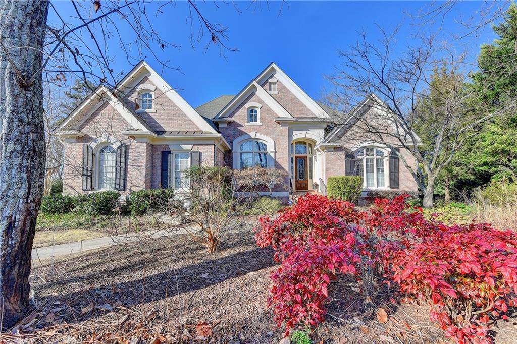 7090 Laurel Oak Drive - Photo 1