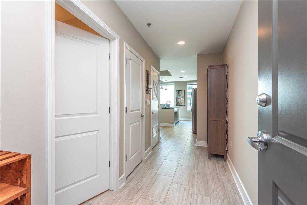 44 Peachtree Place - Photo 1